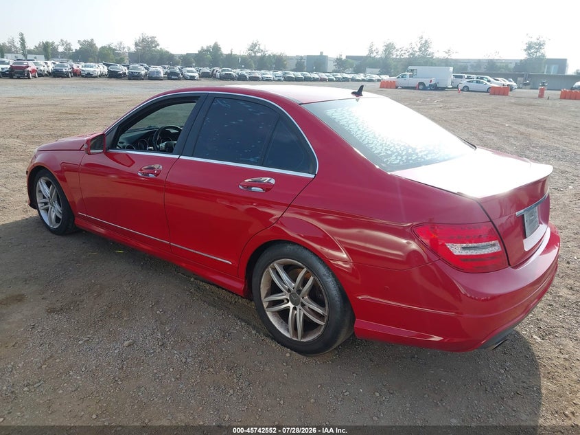 2013 MERCEDES-BENZ C 250 — zdjęcie 3