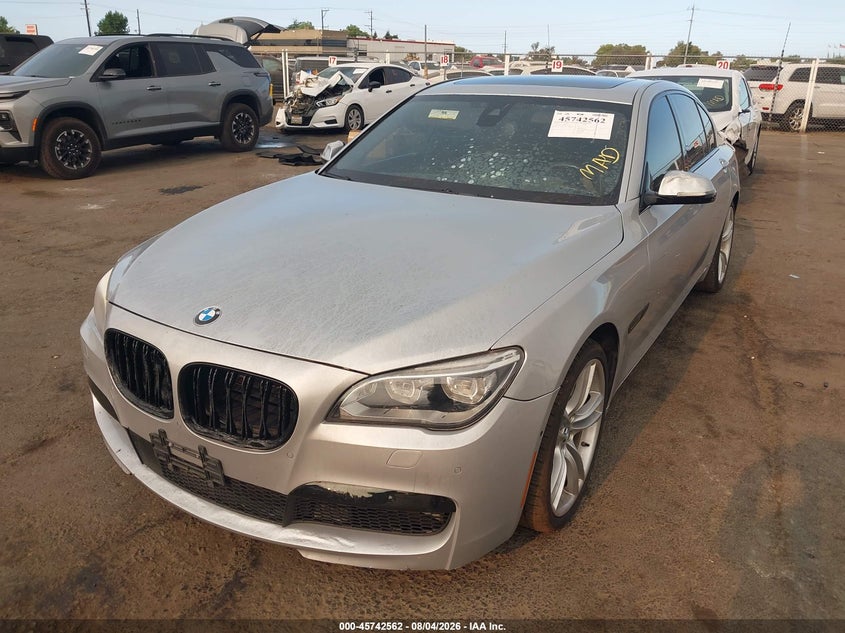 2015 BMW 750I — zdjęcie 2
