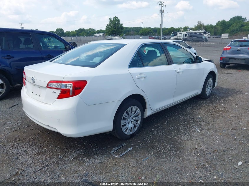 Vin: 4t1bf1fk1cu560995, lot: 46241285, toyota camry le 20124