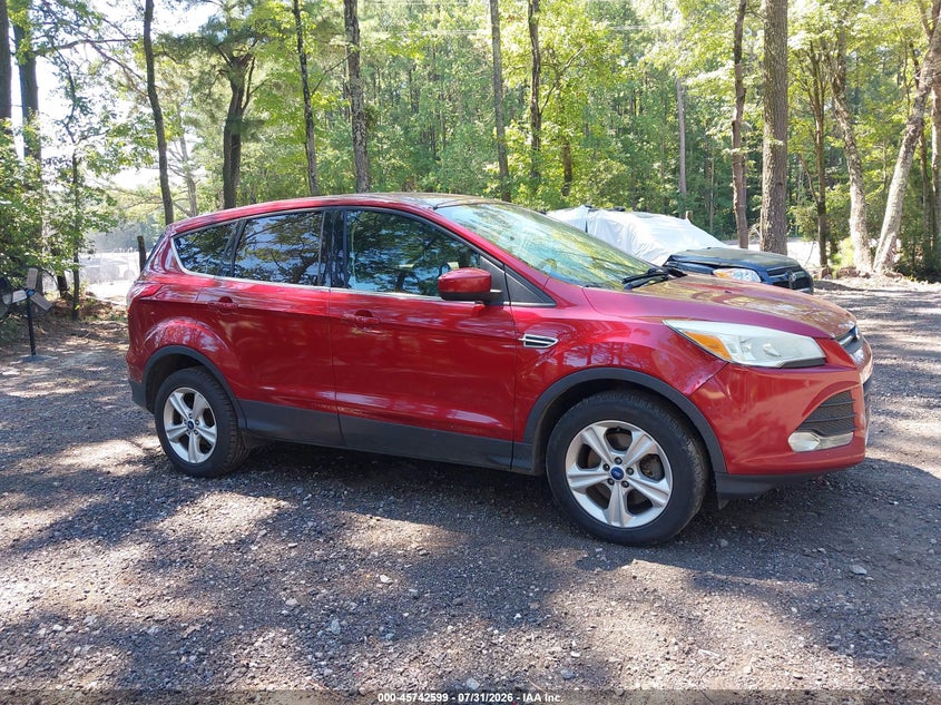 Vin: 1fmcu9g98eua44253, lot: 46241303, ford escape se 20141