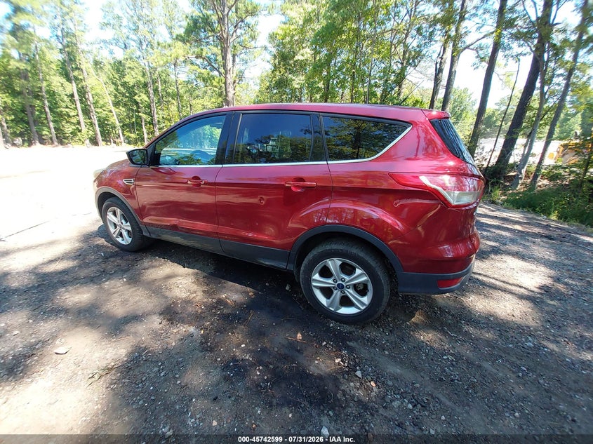 Vin: 1fmcu9g98eua44253, lot: 46241303, ford escape se 20143