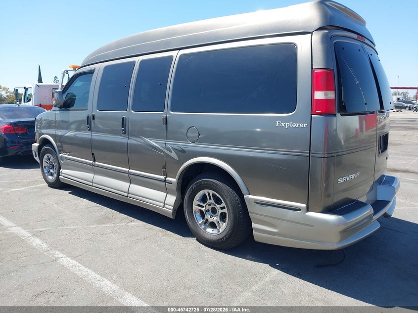 2004 GMC SAVANA auction photo 3
