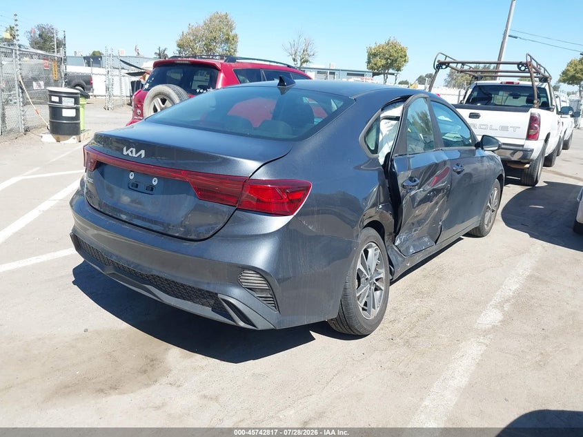 Vin: 3kpf24ad2re726959, lot: 46241521, kia forte lxs 20244