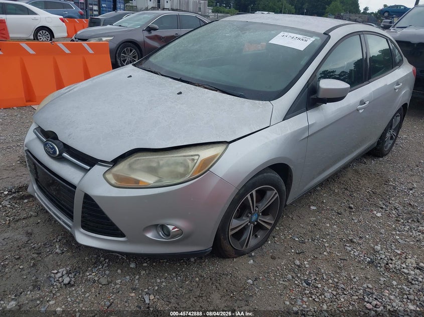 Vin: 1fahp3f29cl193721, lot: 46241592, ford focus se 20122