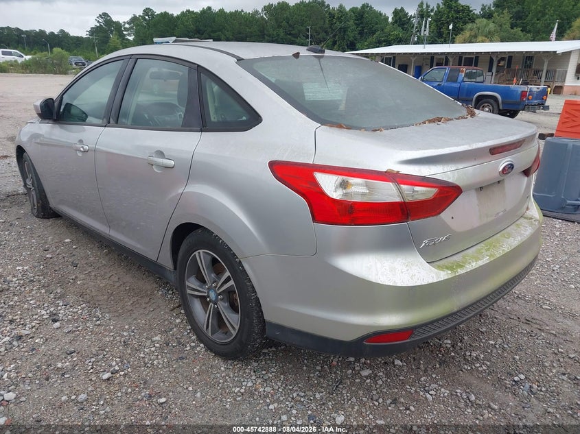 Vin: 1fahp3f29cl193721, lot: 46241592, ford focus se 20123