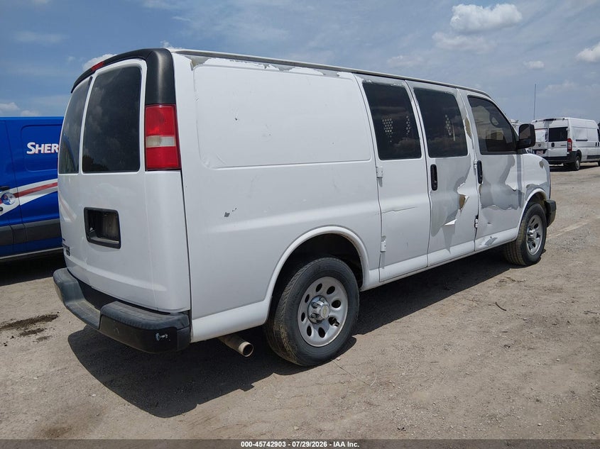 2011 CHEVROLET EXPRESS 1500 auction photo 4