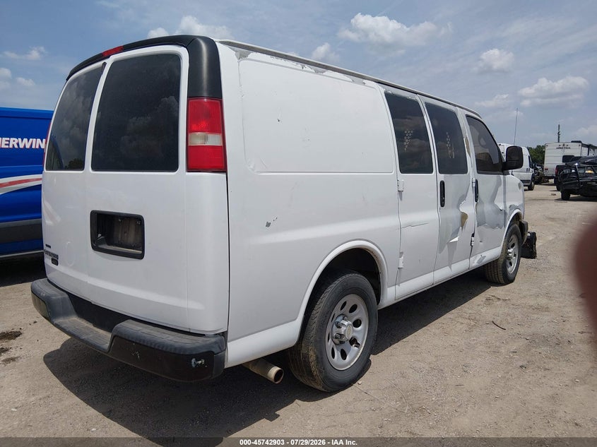 2011 CHEVROLET EXPRESS 1500 auction photo 6