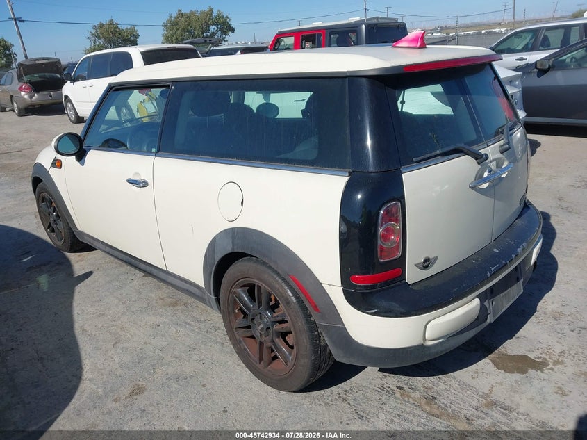 2014 MINI CLUBMAN auction photo 3