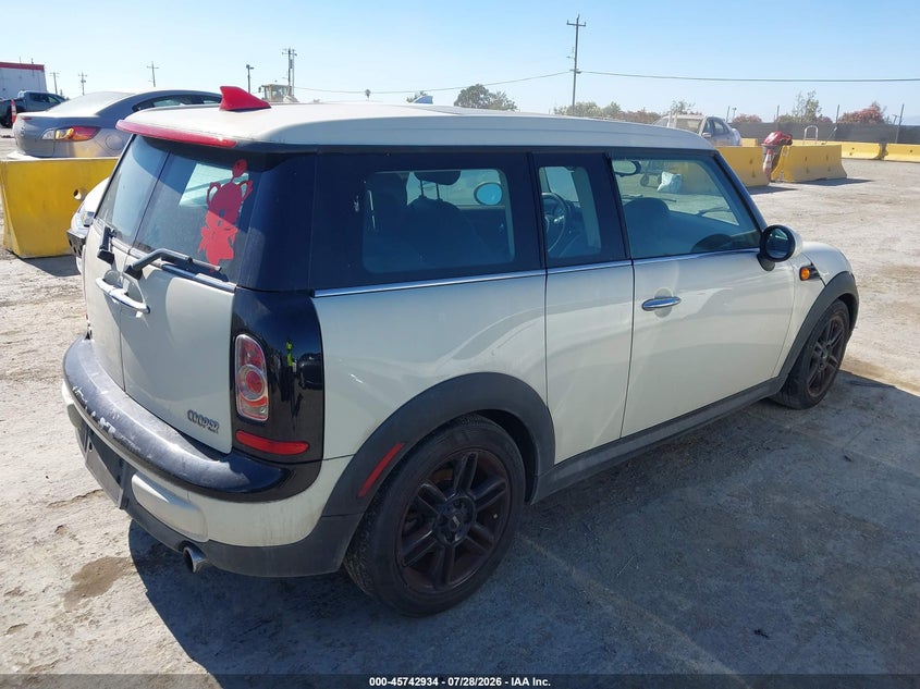 2014 MINI CLUBMAN auction photo 4
