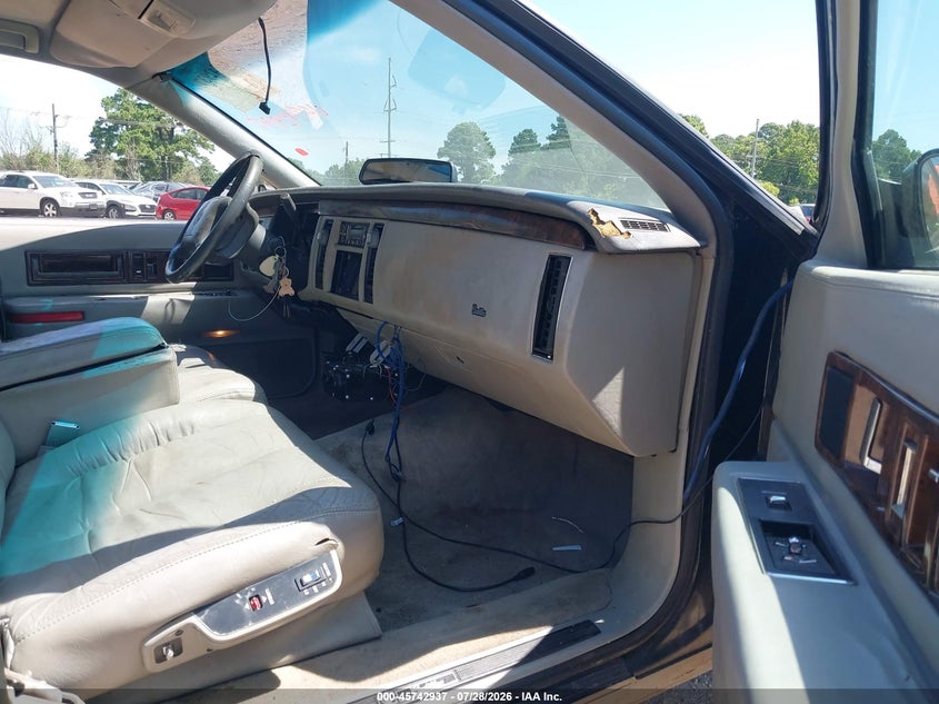 1996 CADILLAC FLEETWOOD SEDAN 5.7L V8 FI OHV F