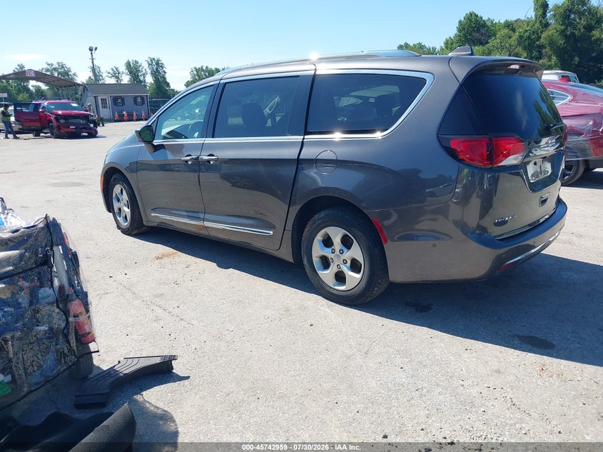 Vin: 2c4rc1eg5hr727386, lot: 46241663, chrysler pacifica touring-l plus 20173