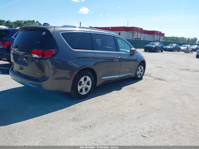 Vin: 2c4rc1eg5hr727386, lot: 46241663, chrysler pacifica touring-l plus 20174