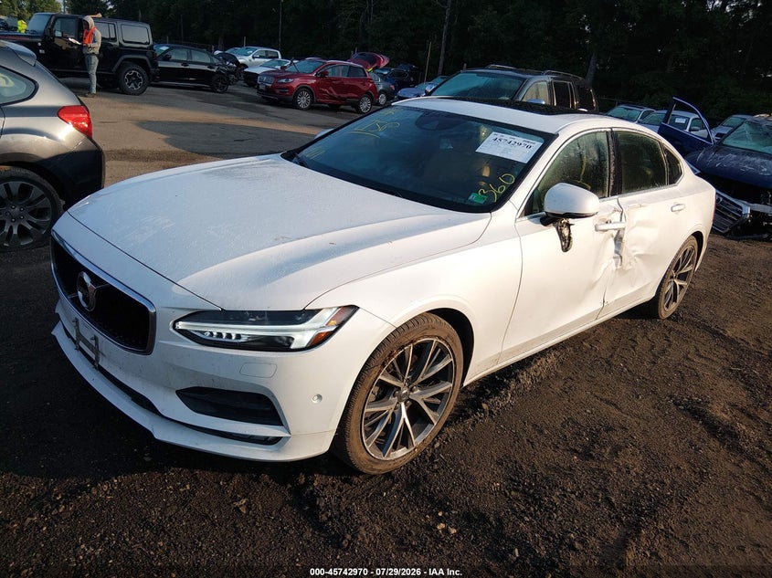 2018 VOLVO S90 auction photo 2