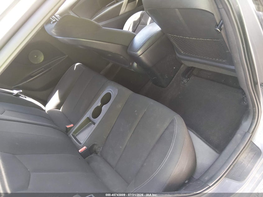 2017 HYUNDAI VELOSTER auction photo 8