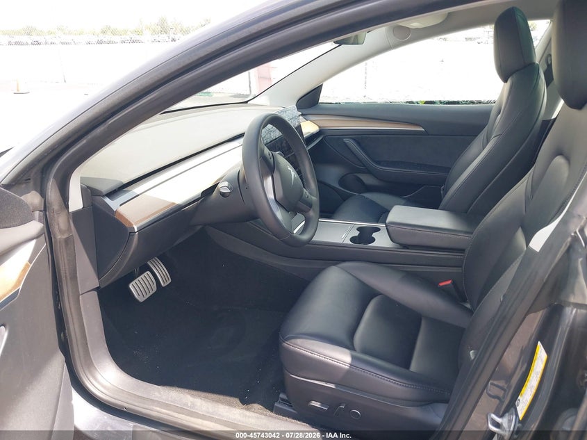 2022 TESLA MODEL 3 auction photo 5