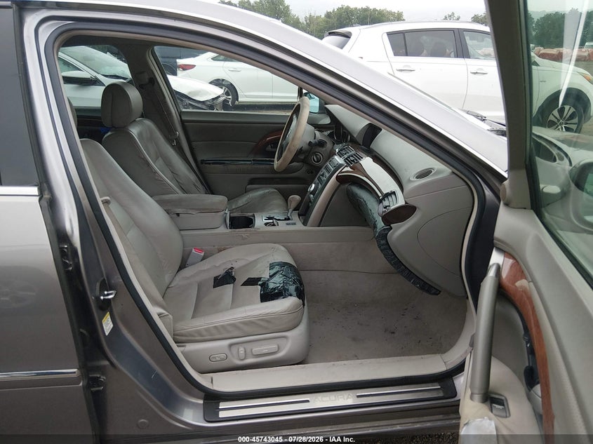 2005 ACURA RL auction photo 5