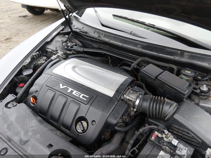 2005 ACURA RL auction photo 6