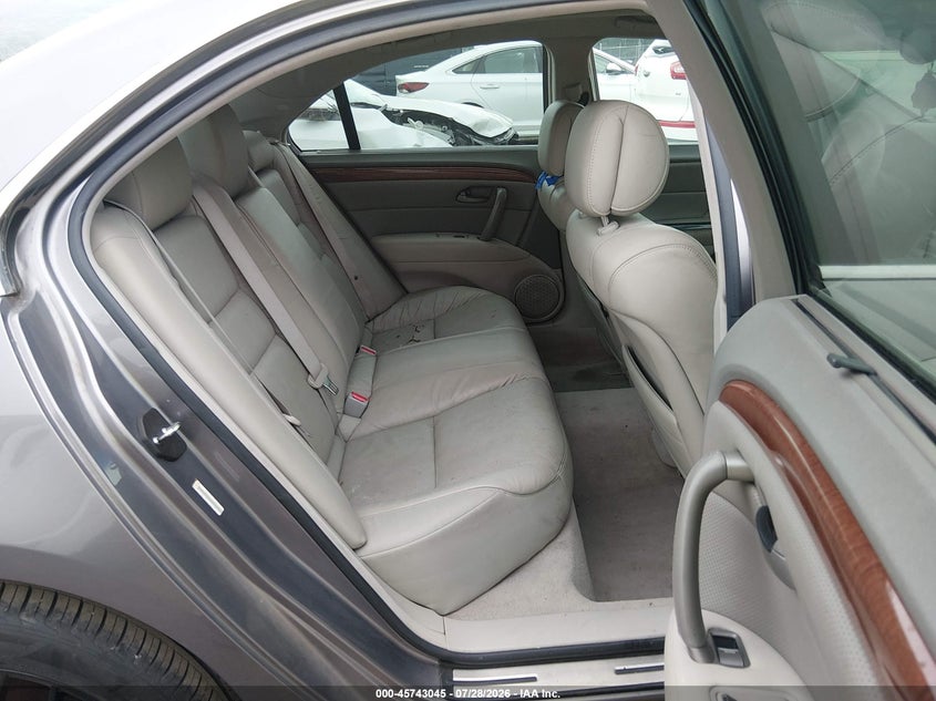2005 ACURA RL auction photo 8