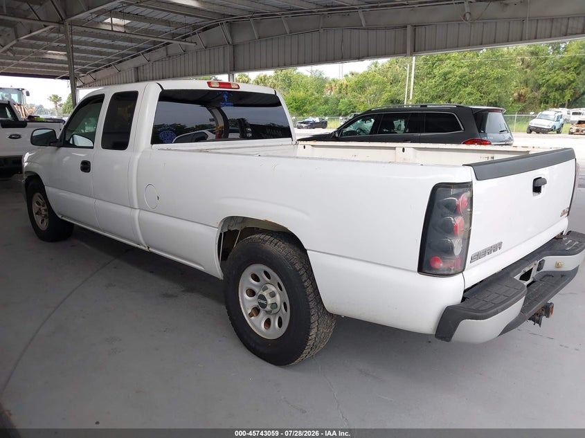 2005 GMC SIERRA 1500 auction photo 3