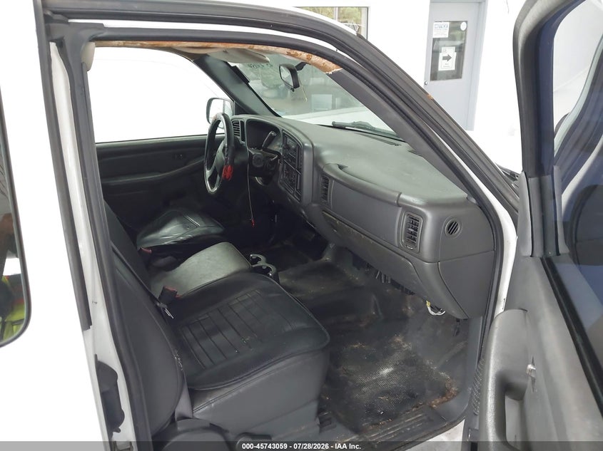 2005 GMC SIERRA 1500 auction photo 5