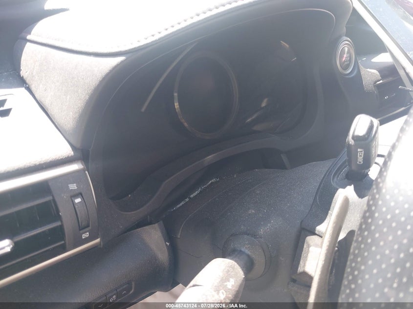 2020 LEXUS IS 300 auction photo 7