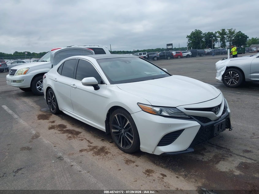 Vin: 4t1b61hk2ju155951, lot: 46241876, toyota camry xse 2018 img_1
