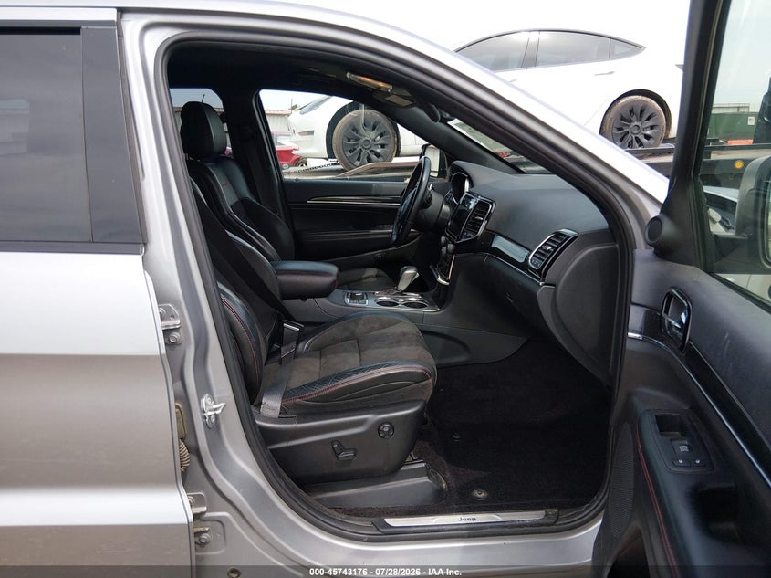 JEEP GRAND CHEROKEE - zdjęcie 5