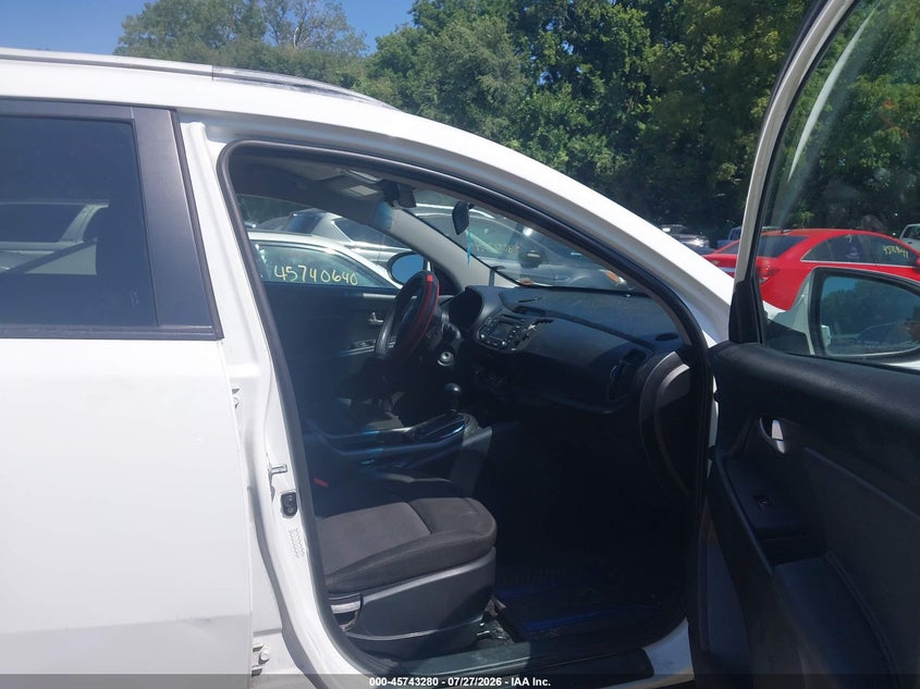 2013 KIA SPORTAGE auction photo 5