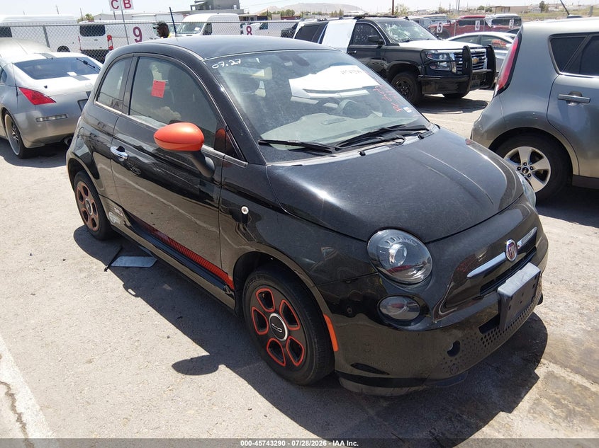 2016 FIAT 500E auction photo 1