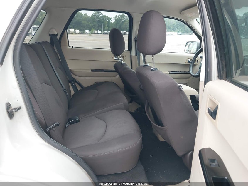 2008 MAZDA TRIBUTE auction photo 8