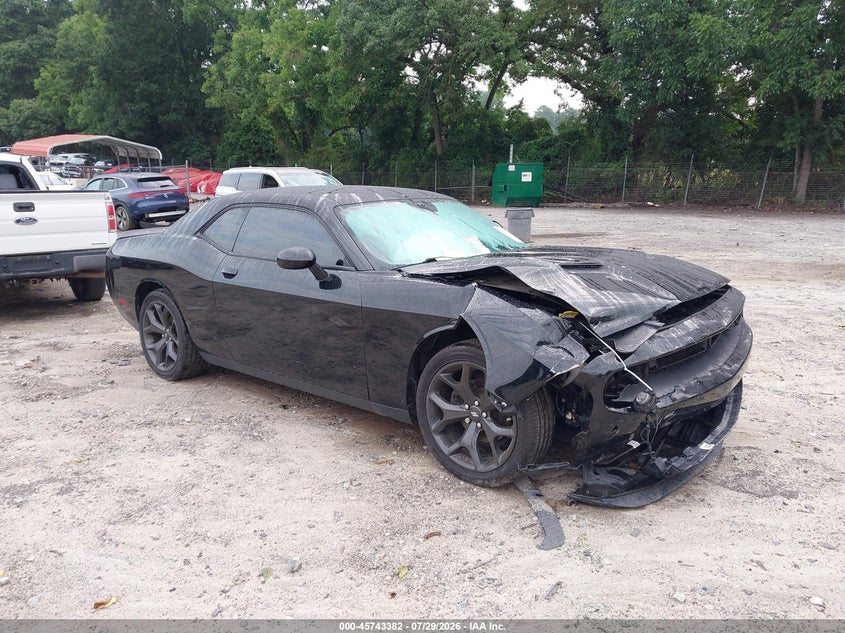 DODGE CHALLENGER - zdjęcie 1