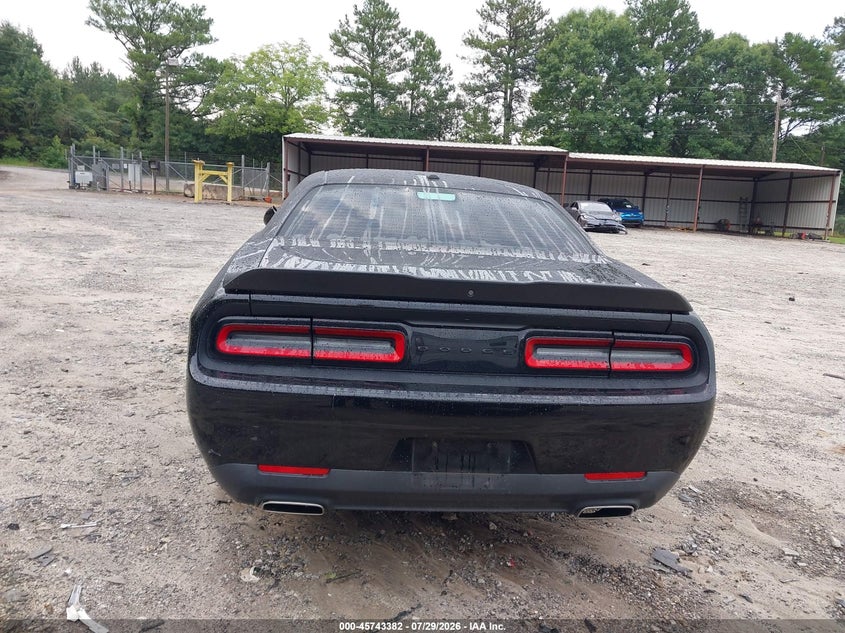 DODGE CHALLENGER - zdjęcie 16