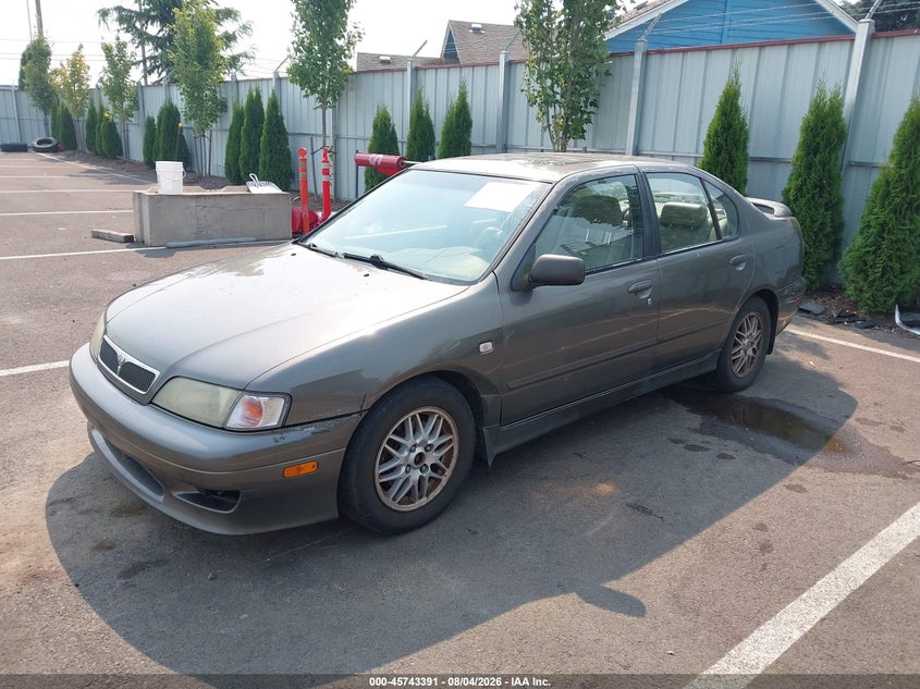 2001 INFINITI G20 auction photo 2