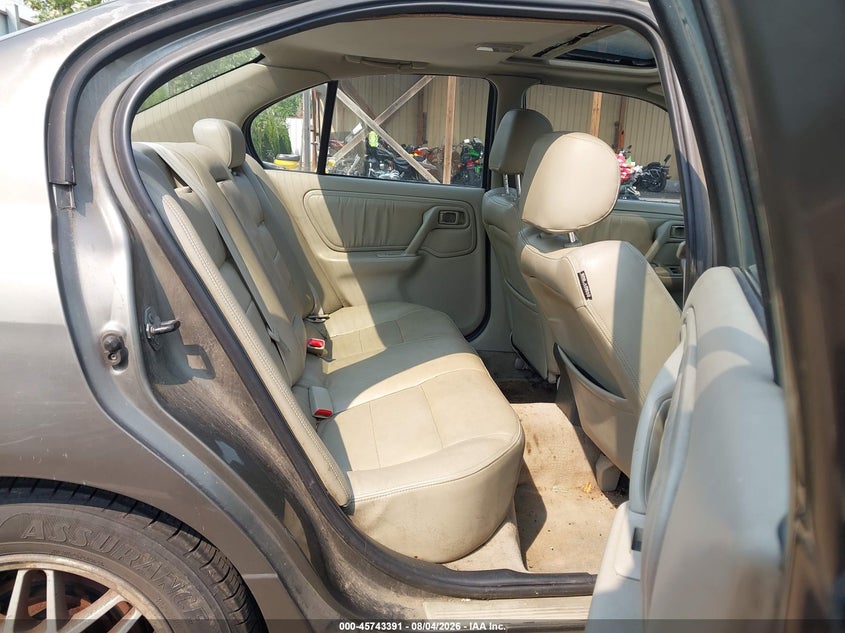 2001 INFINITI G20 auction photo 8