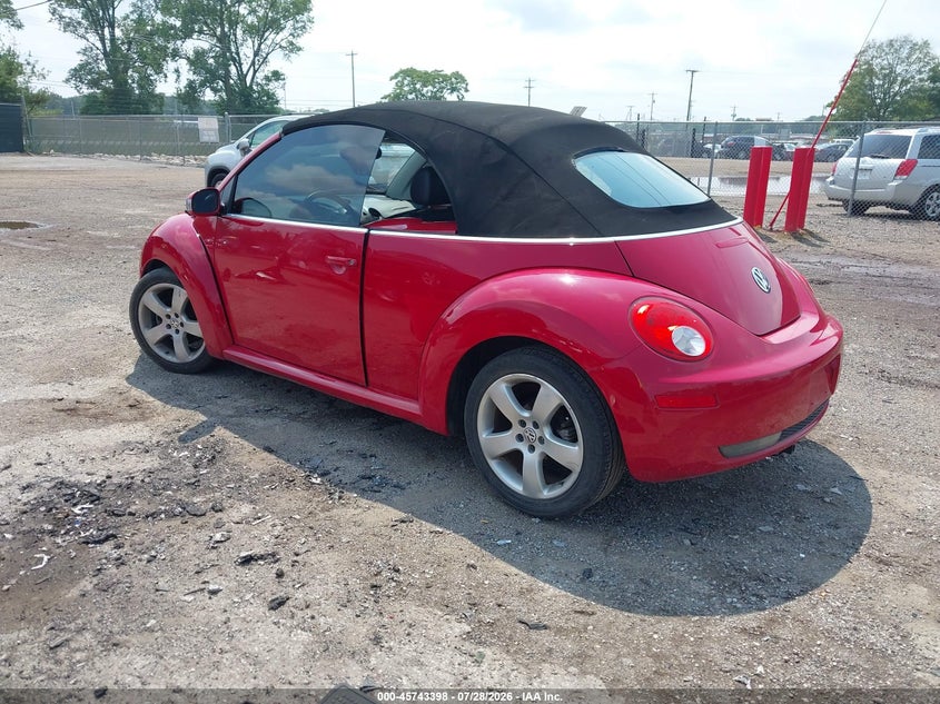 2007 VOLKSWAGEN NEW BEETLE — zdjęcie 3