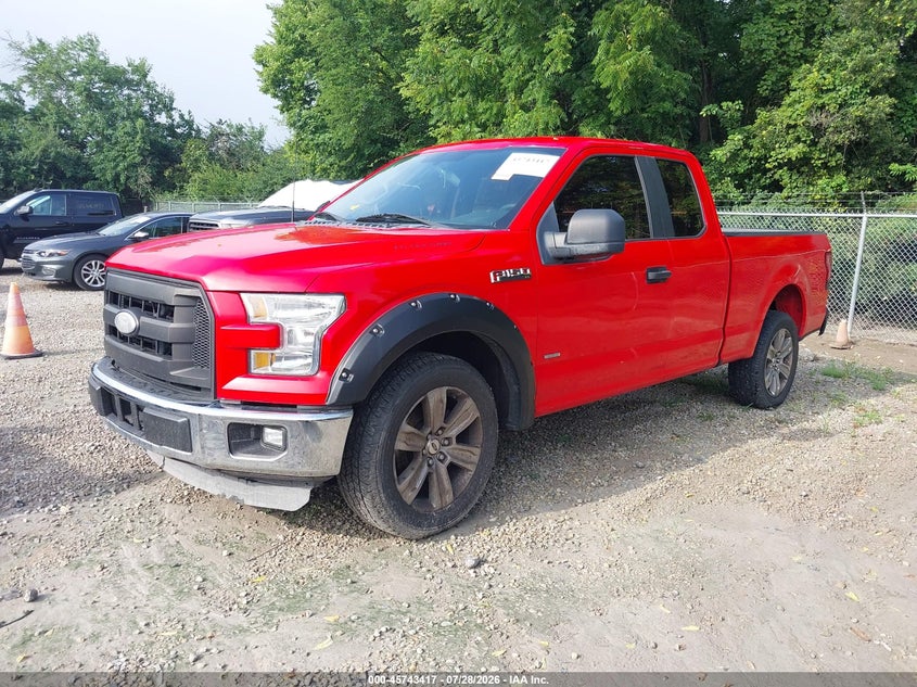 2016 Ford F-150, Normal Wear & Tear, IAAI, VIN 1FTEX1CP7GKF93029 — photo 2