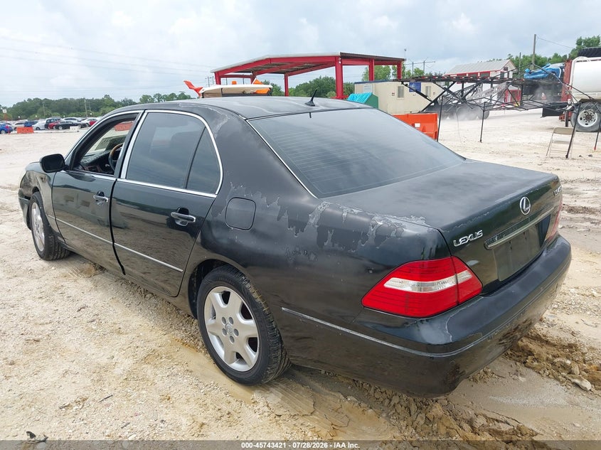 2004 LEXUS LS 430 auction photo 3