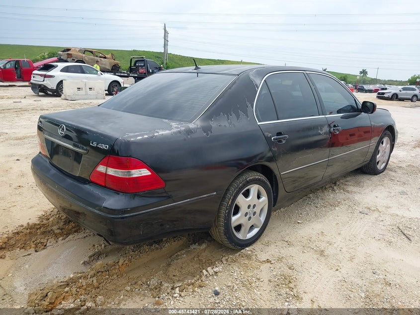 2004 LEXUS LS 430 auction photo 4