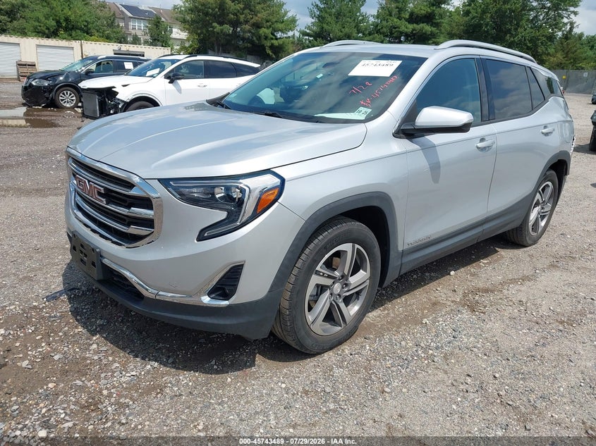 2020 GMC TERRAIN auction photo 2