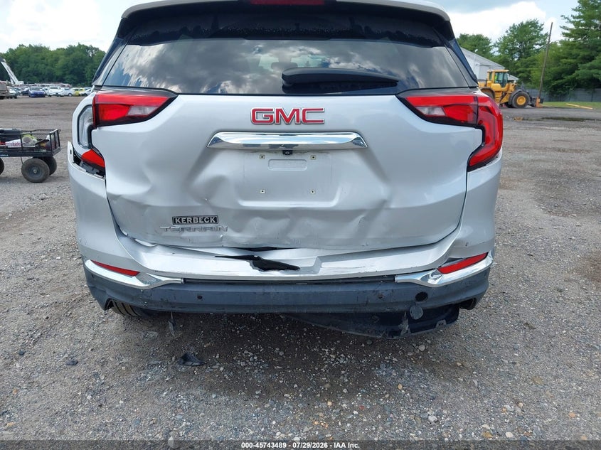 2020 GMC TERRAIN auction photo 6