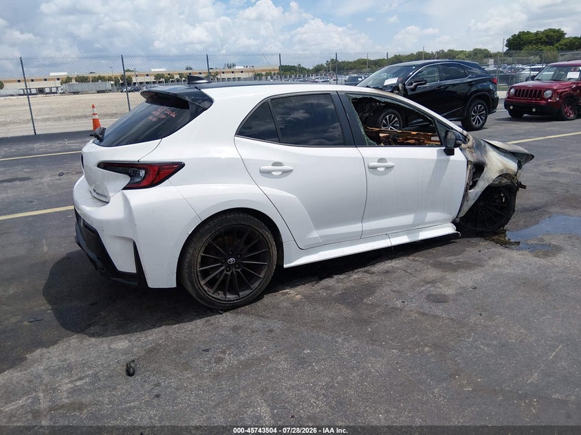 Vin: jtnabaae8sa020133, lot: 46242208, toyota gr corolla premium plus 20254