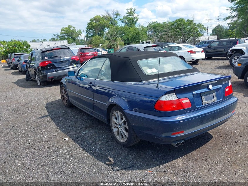 2005 BMW 330CI auction photo 3