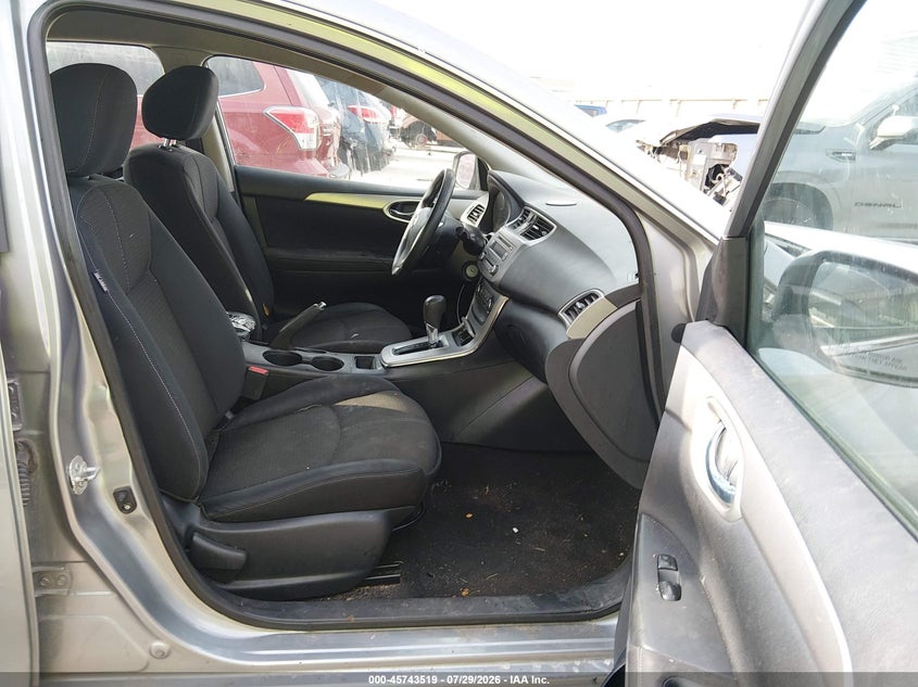 2014 NISSAN SENTRA auction photo 5