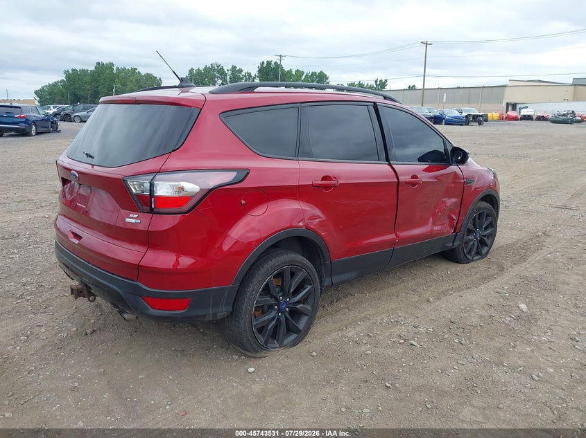 Vin: 1fmcu9gd7juc00118, lot: 46242235, ford escape se 20184