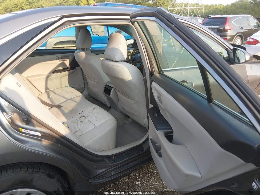 2017 TOYOTA CAMRY auction photo 8