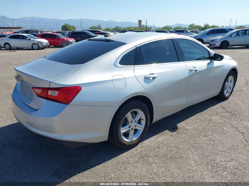 2020 CHEVROLET MALIBU auction photo 4