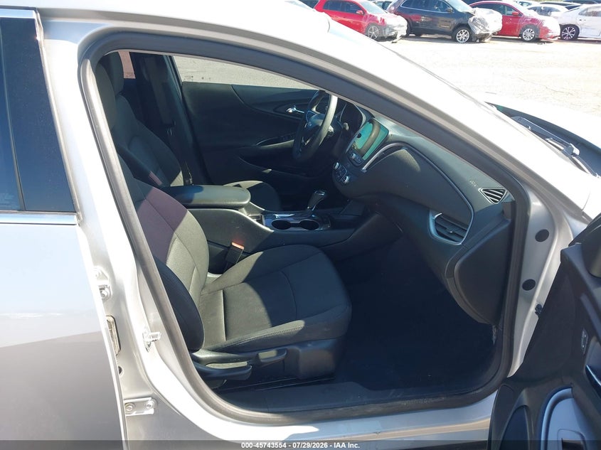2020 CHEVROLET MALIBU auction photo 5