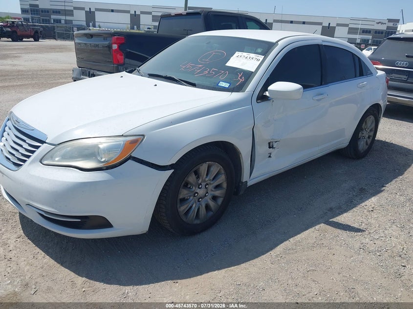 Vin: 1c3ccbag9dn743099, lot: 46242274, chrysler 200 lx 20132