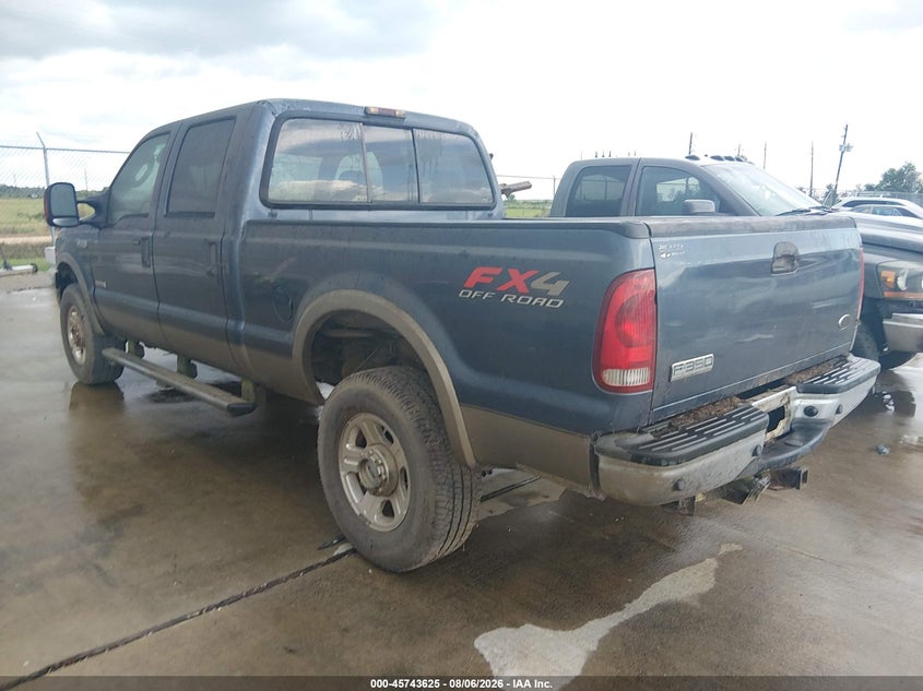 2005 FORD F-350 auction photo 3