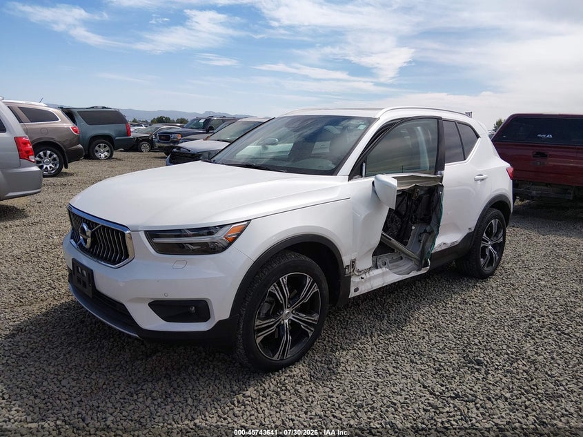 2022 Volvo XC40, Лівий бік, IAAI, VIN YV4162UL9N2651803 — фото 2